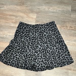 Ann Taylor cheetah print skirt size 8